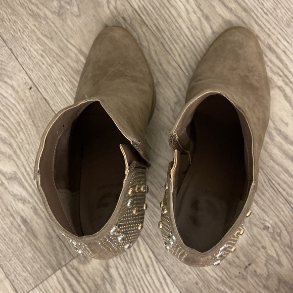 Guess Studded Booties - Picture 3 of 4